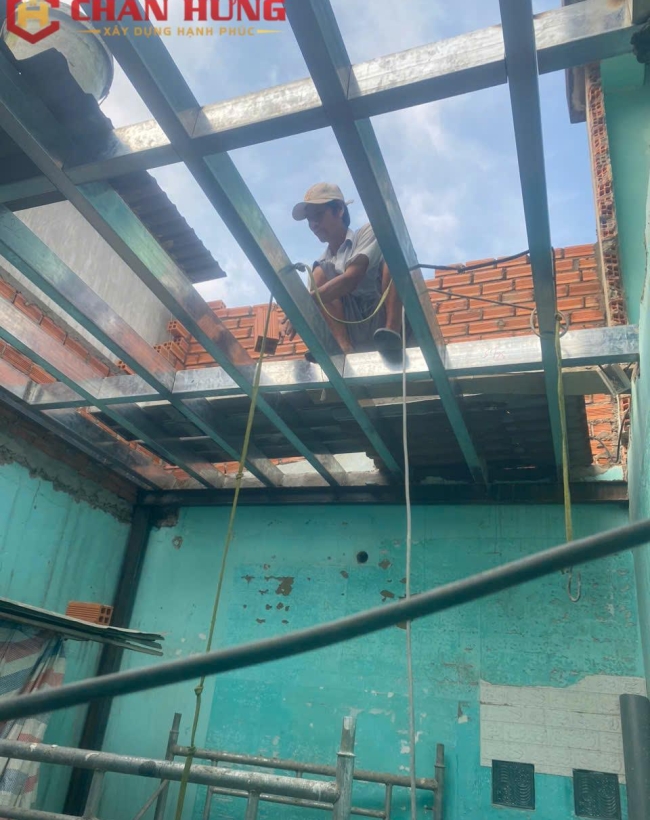 Thi công cải tạo nâng tầng Cemboard 70m²  - Chị Trâm tại Dĩ An