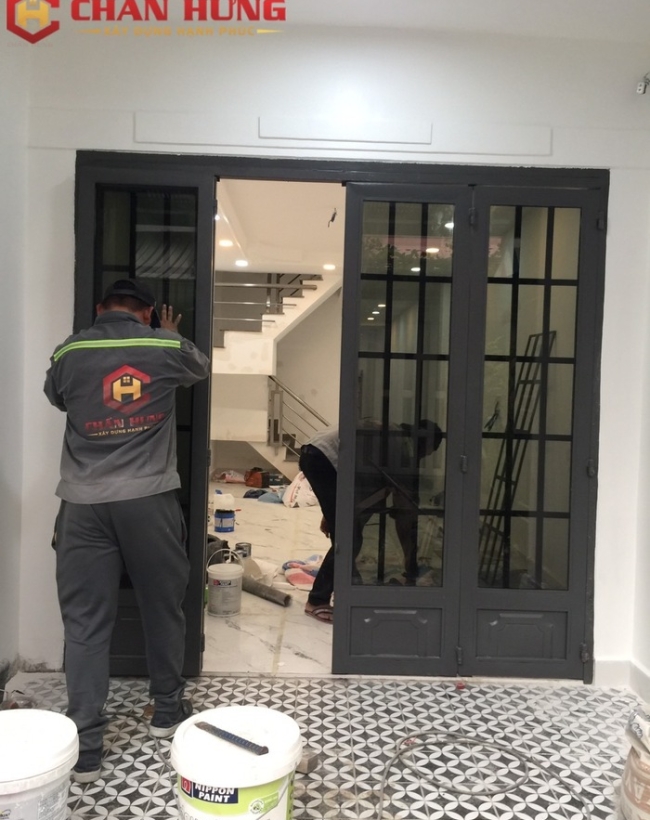 Giá sửa nhà quận 12 mới nhất 2025 - Xây Dựng Chấn Hưng